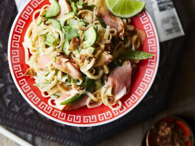 Sesame noodles with salmon and Asian herbs