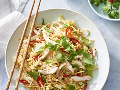 Chicken oriental crispy noodle salad