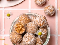 Salted Caramel Bliss Balls with Crunchy Noodles